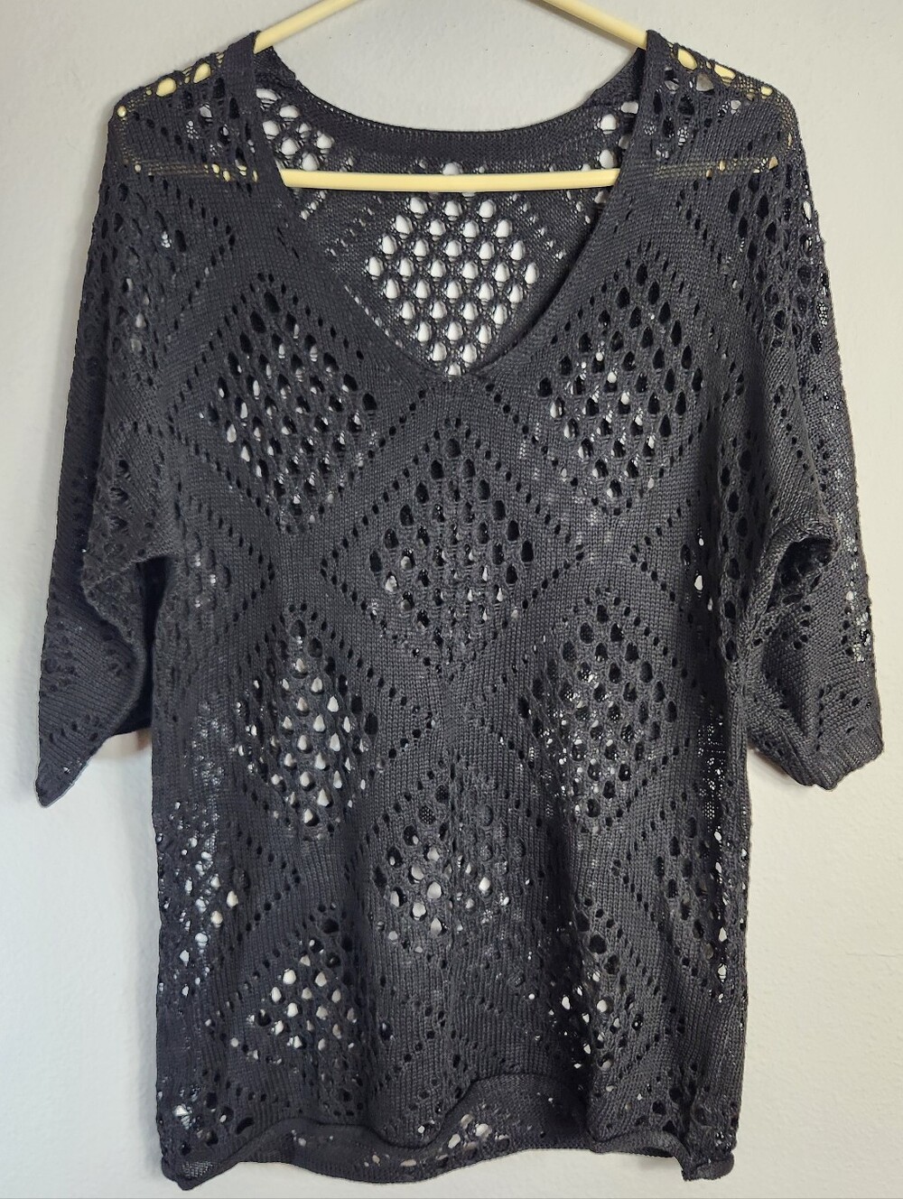 Womens |XL| Black Loose 3/4 Sleeve Open Crochet Knit Top - Picture 2 of 7